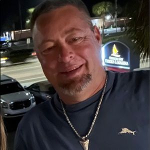 Meet your Posher, Steve